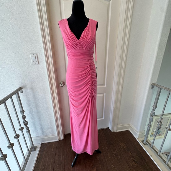NWT Ieena Mac Duggal Sz 2 Candy Pink Jersey Sleeveless Side Ruched Slit Gown - Picture 4 of 15